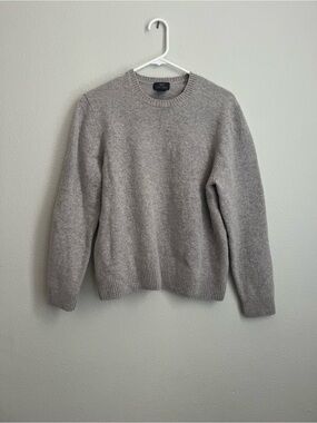 Brooks Brothers Light Heather Gray Crewneck 100% Lambswool Sweater